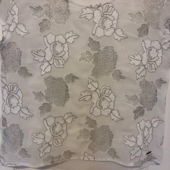 A&F Sheer White Silver Metallic Floral Top XS Extra Small - Picture 4 of 9